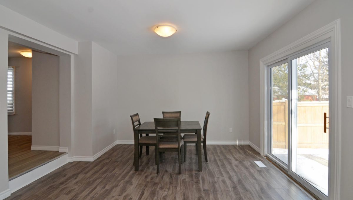 189 Rathnally St London ON N6H-large-013-8-Dining Room-1500x994-72dpi