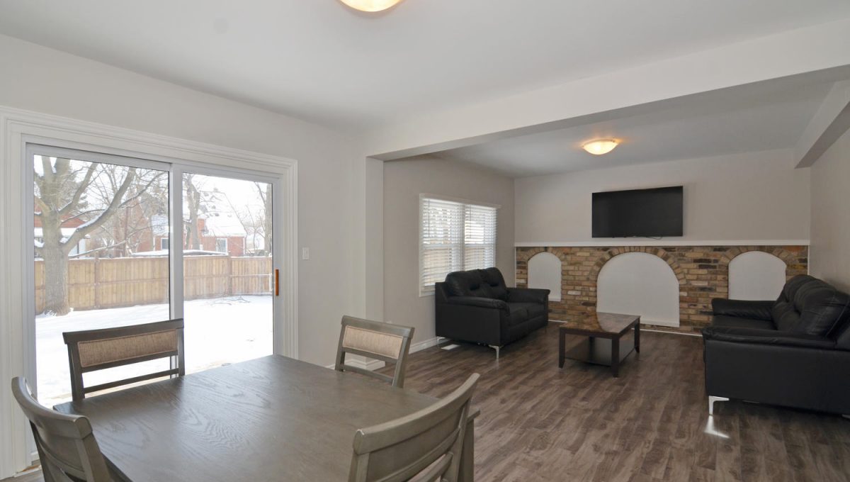 189 Rathnally St London ON N6H-large-016-13-View looking into Living Room-1500x994-72dpi